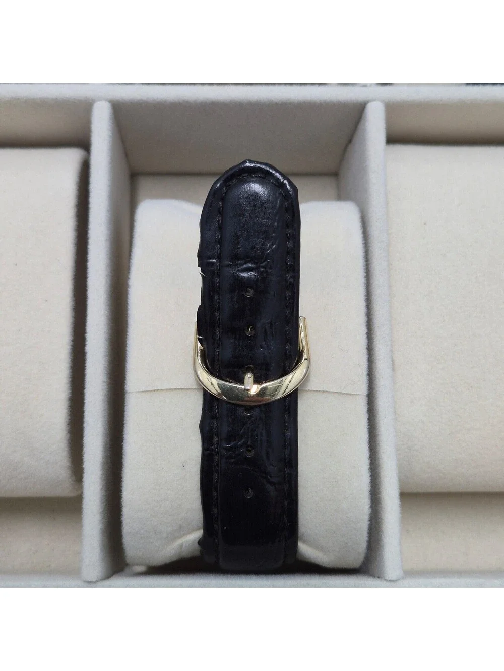 Lorus Quartz Gold Tone Date Just Watch